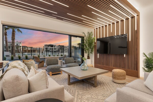 Ferienhaus, Mehrere Schlafzimmer | Wohnbereich | Smart-TV