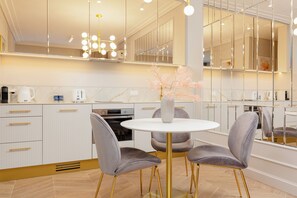 Private kitchen - Mennica Morganit by Renters Prestige (Warsaw)