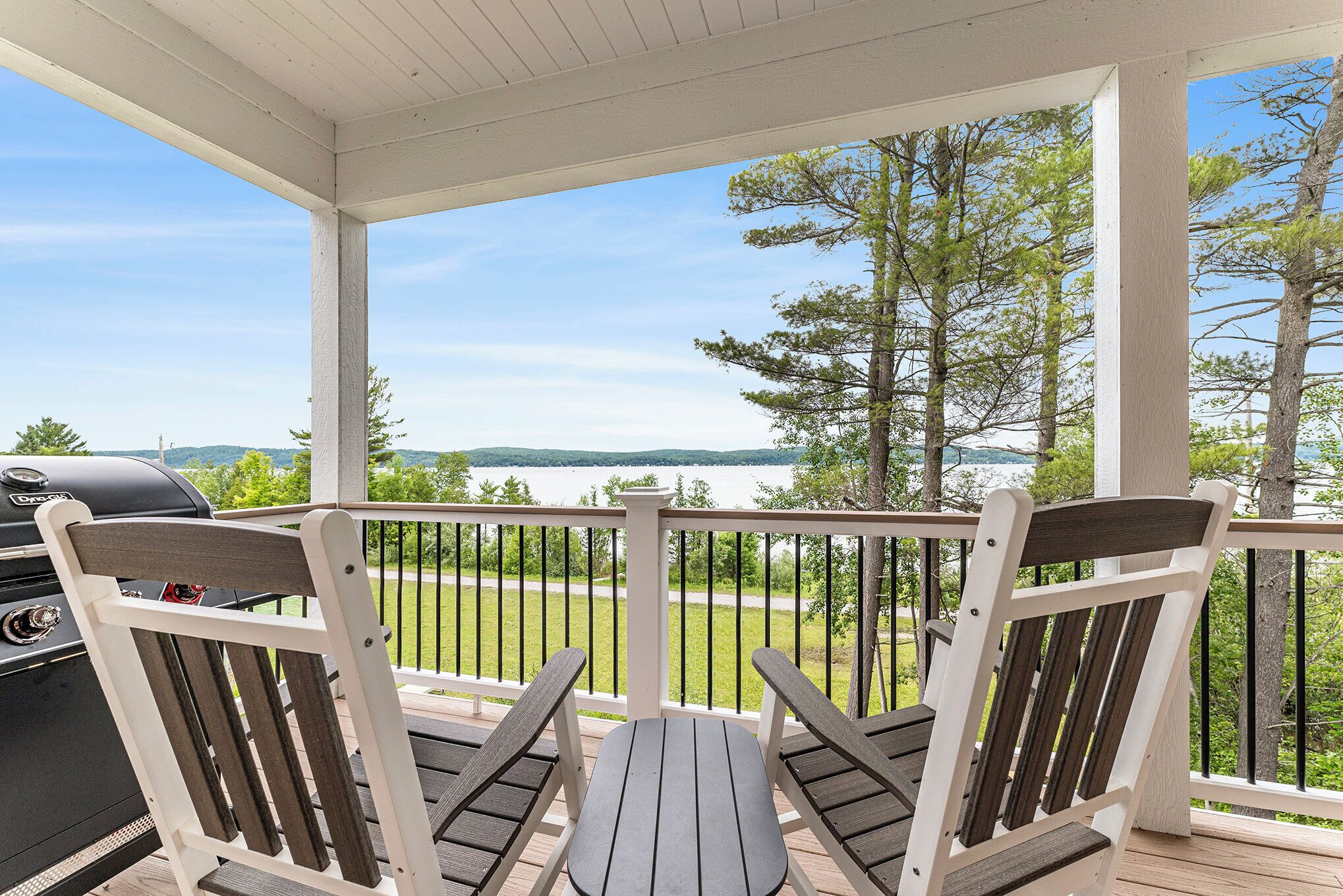 Brand-New Build Crystal Lake Lakefront Cottage Sunkissed #5