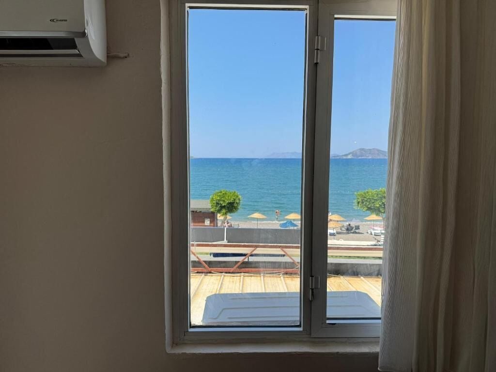 Quarto casal conforto, vista para o mar | Wi-Fi de cortesia, roupa de cama