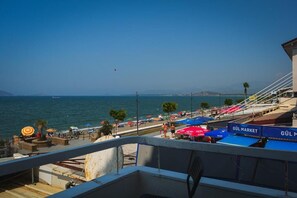 On the beach - Er-Öz Hotel & Restaurant (Fethiye)