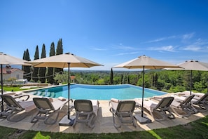 Honeymoon Villa, Multiple Bedrooms, Mountainside (Villa Chimera Green 10 with Pool &) | Pool | Seasonal outdoor pool - Amazing Villa Chimera Green 10 Pool&Gym  (Arezzo)