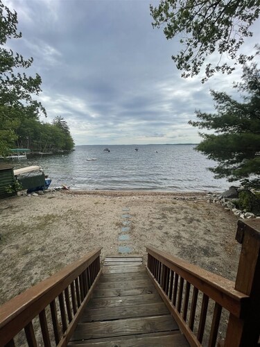 PET FRIENDLY WITH A SANDY BEACH AND A MOORING
