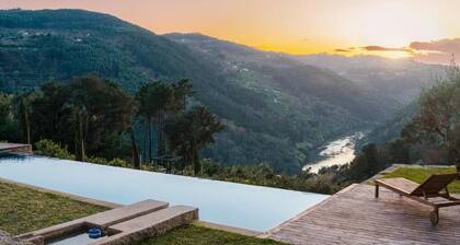 Javardo Family House