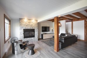 Télévision, chaîne hi-fi