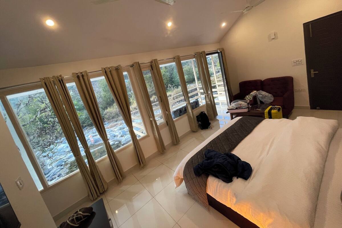 Habitación Deluxe doble | Wifi gratis y ropa de cama