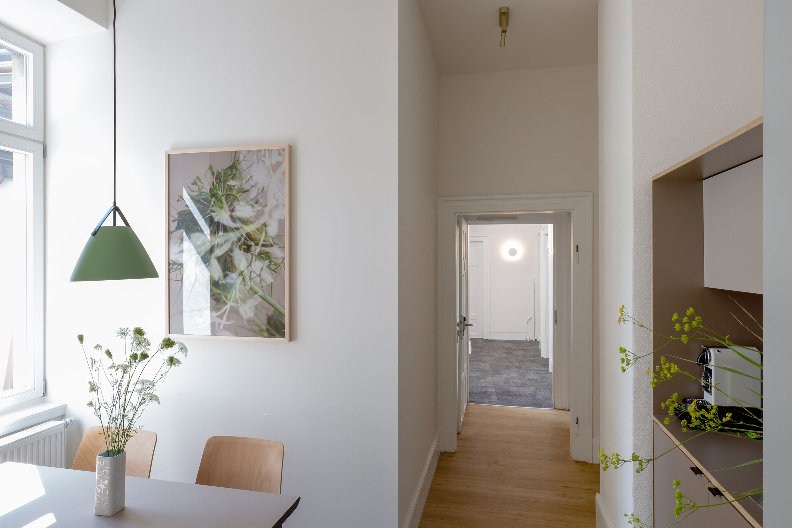 Deluxe Suite, Non Smoking | Private kitchen | Mini-fridge, microwave, cookware/dishes/utensils