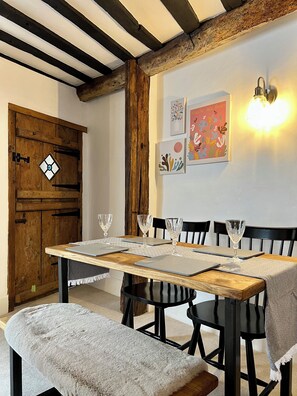 تناول الطعام