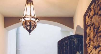 Luxe 2BR Family Oasis in Gibraltar!