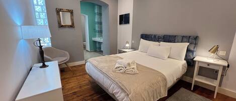 2 Schlafzimmer, Bügeleisen/Bügelbrett, WLAN, Bettwäsche