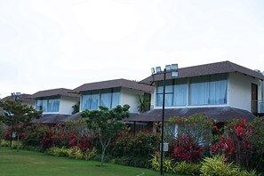 Front of property - Veerdency Luxury Resort (Devanahalli)