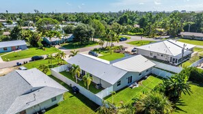 Exterior - Cozy 2BD Near Ft. Myers Beach (Ft. Myers)