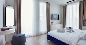 2+1 Duplex Residence | 1 phòng ngủ, bộ đồ giường cao cấp, bàn