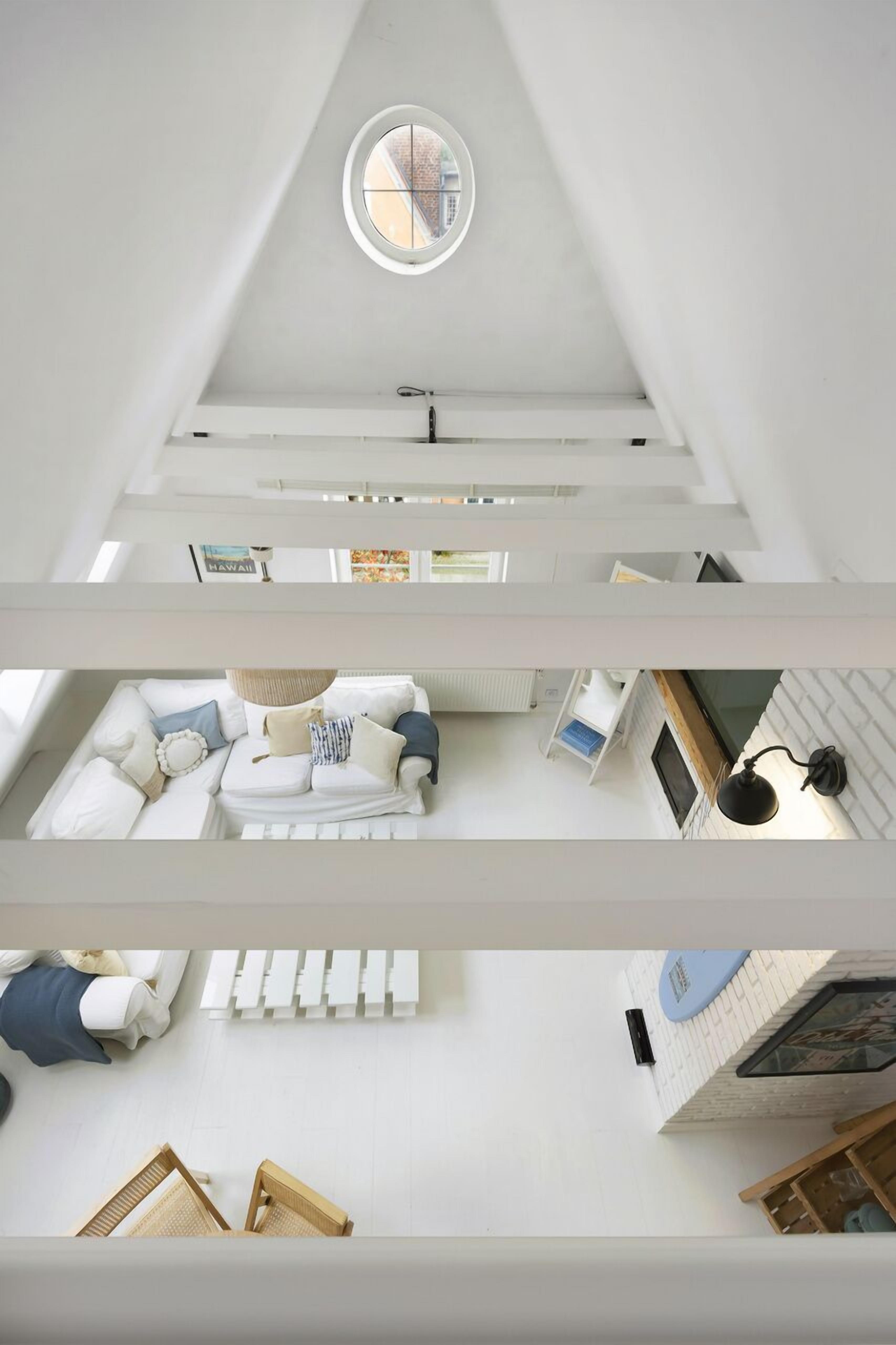 Superior Apartment | Iron/ironing board, free WiFi