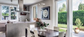 F Tale Country House