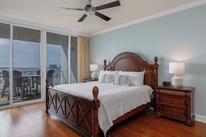 2 Schlafzimmer, Schreibtisch, Bügeleisen/Bügelbrett, kostenloses WLAN