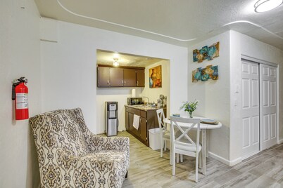 El Centro Retreat Near Local Parks & Golf Courses