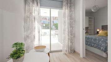 Appartement | 2 chambres, rideaux occultants, fer et planche Ă  repasser, Wi-Fi gratuit