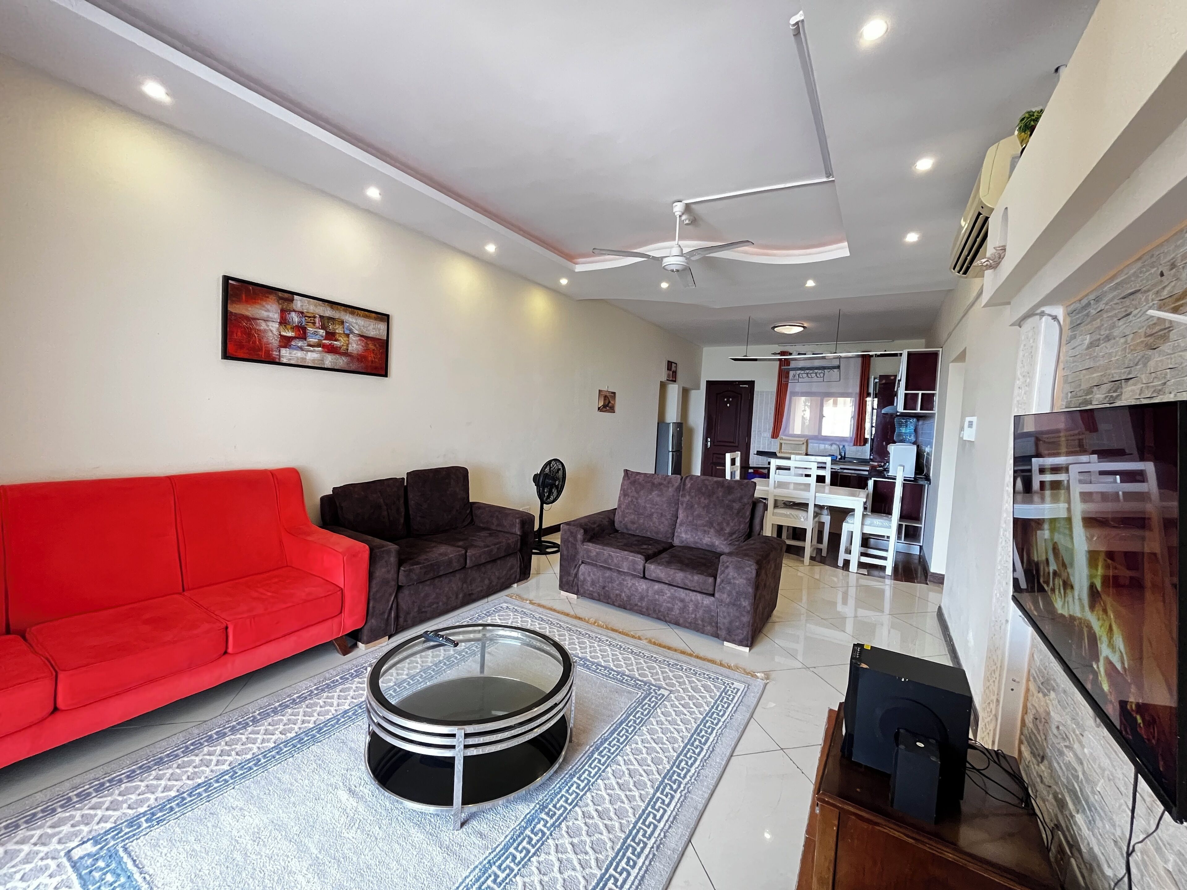Khu vực ăn uống tại phòng