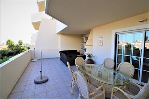 Leilighet | Utendørsservering