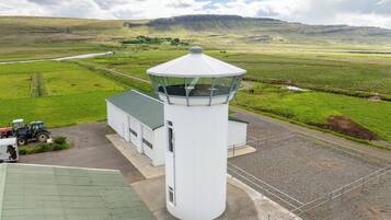 Panoraamasviitti, vuoristonäköala | 4 makuuhuonetta, yksilöllisesti sisustettu, yksilöllisesti kalustettu