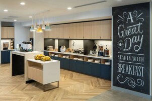 Ilmainen päivittäinen buffetaamiainen 