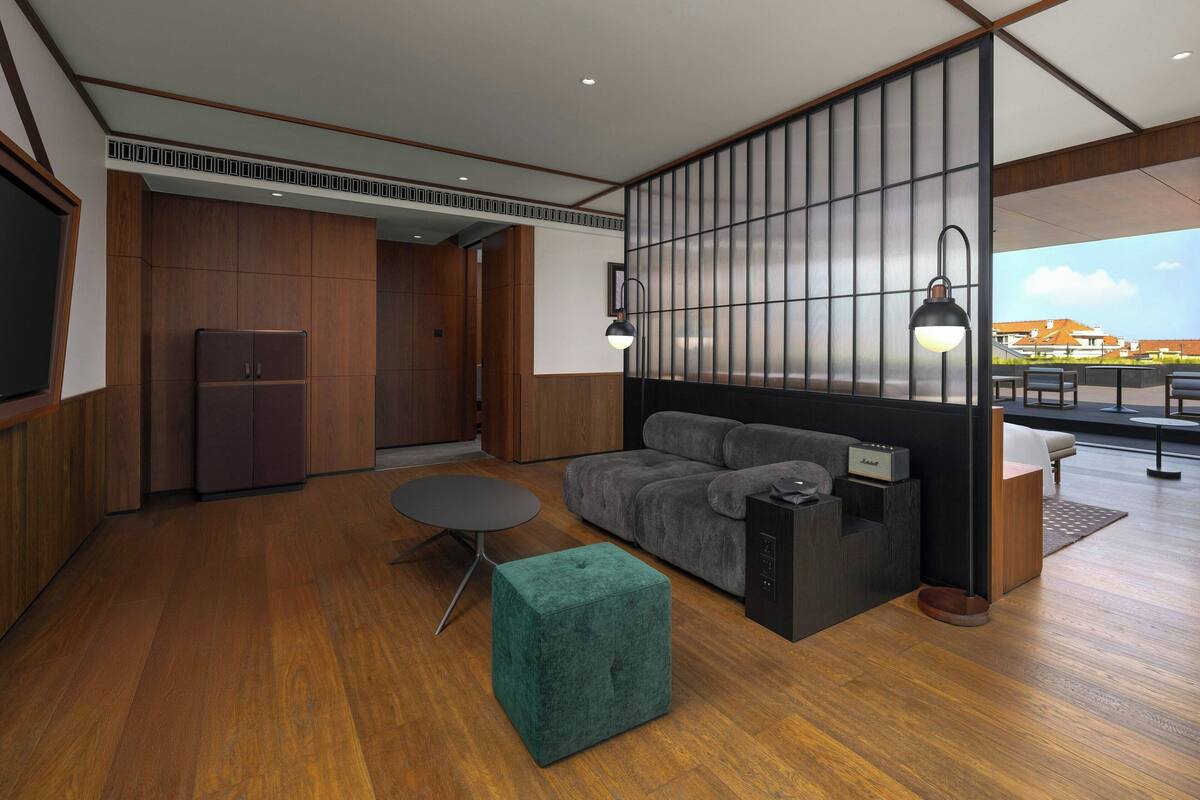 Suite, 1 chambre, non-fumeurs, vue mer (Terrace) | 1 chambre, articles gratuits dans le mini-bar, rideaux occultants