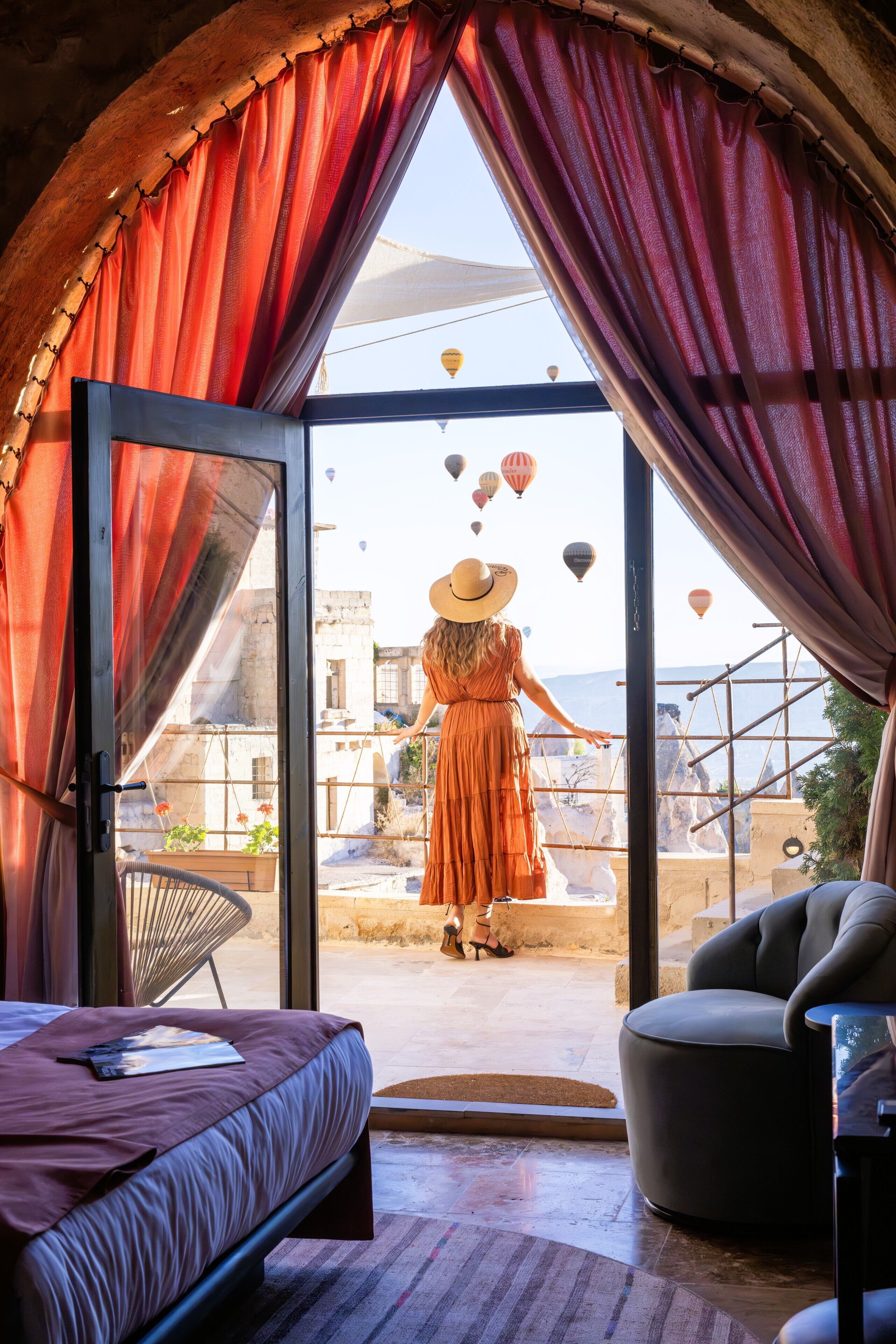 全景开间套房 | 意大利 Frette 床单、高档床上用品、记忆海绵床垫、免费迷你吧物品