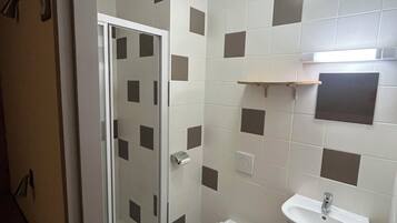 Dusch, tvÄl och toalettpapper