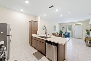 Interior - Peaceful Pondside Townhouse -Work from Home Ready! (Yulee)