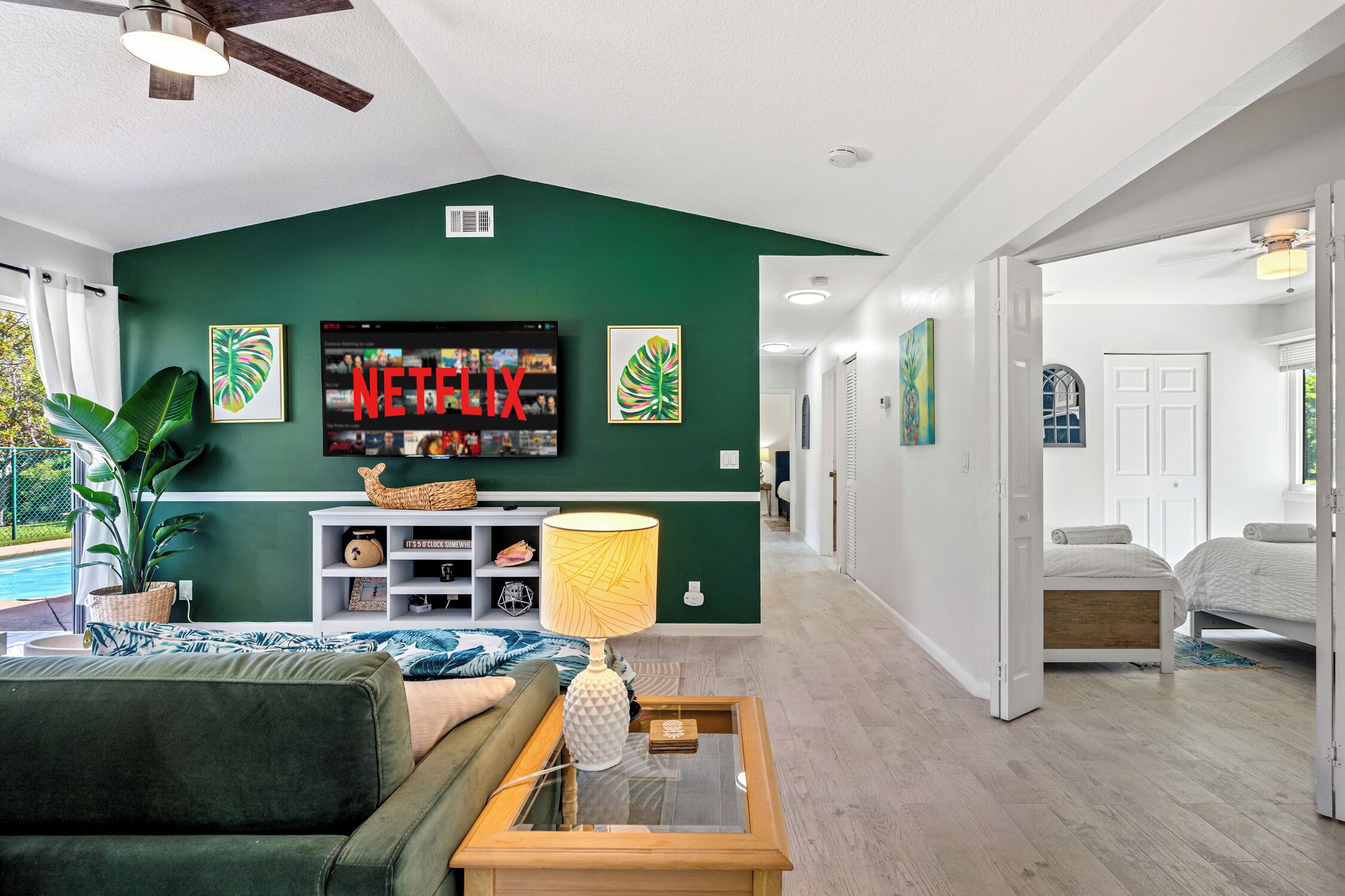 4 bedrooms, desk, iron/ironing board, WiFi