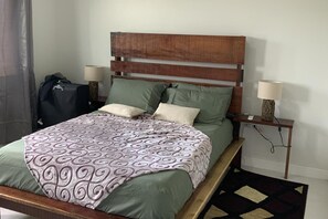 2 habitaciones, tabla de planchar con plancha y wifi gratis