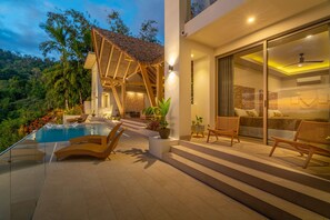 Pool - Luxury Jungle Haven ~ Ocean View ~ Infinity Pool! (Dominical)