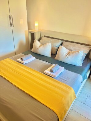 2 sovrum, strykjärn/strykbräda, wi-fi och sängkläder