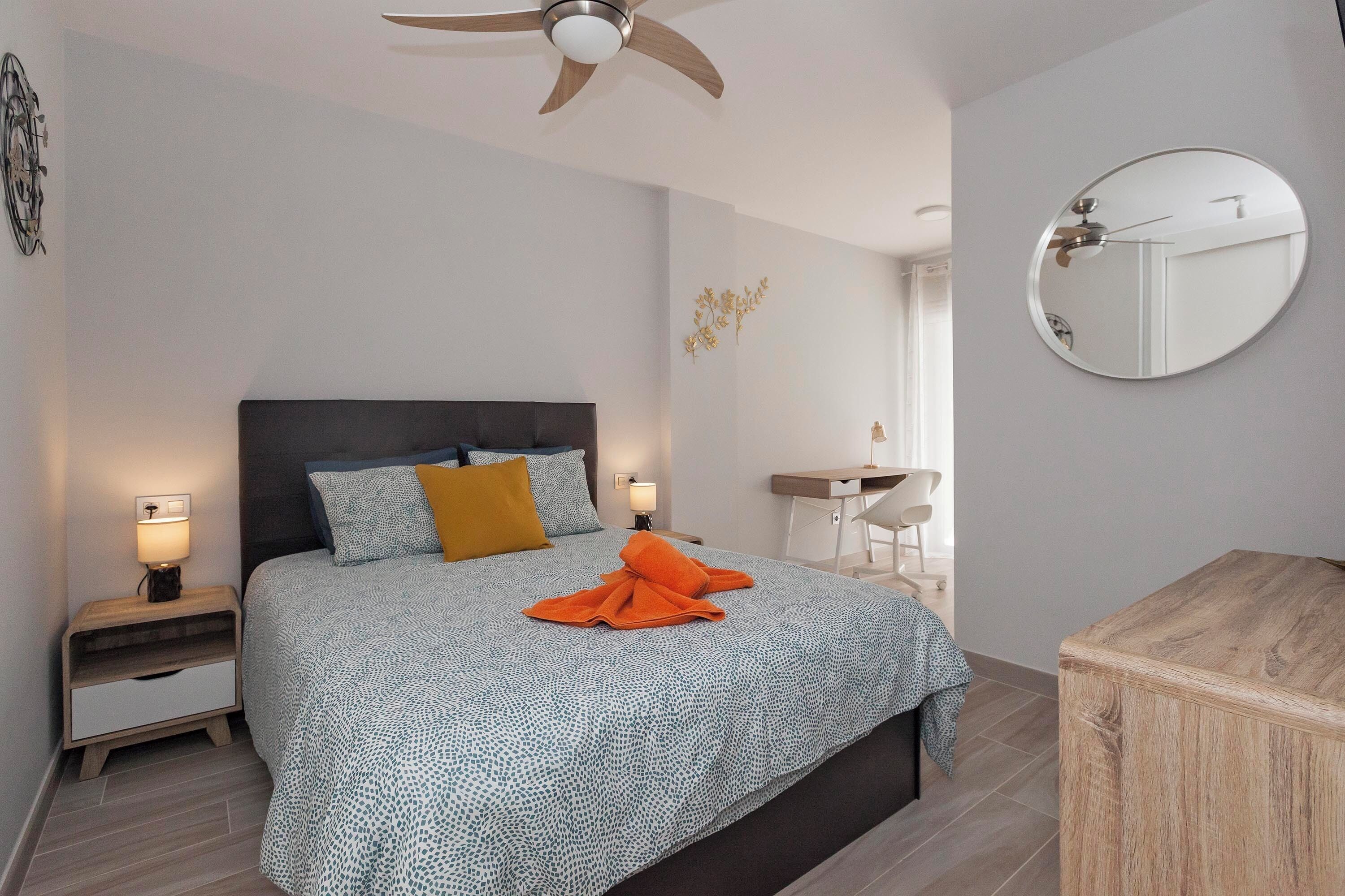 Comfort Apartment | 2 bedrooms, individually decorated, desk, blackout curtains
