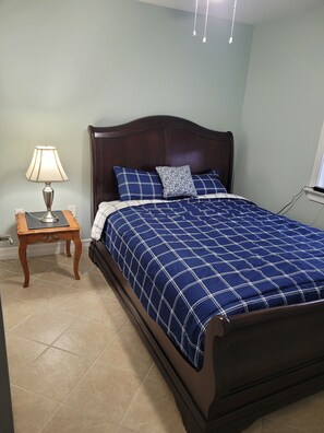 2 bedrooms, WiFi, bed sheets