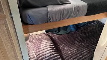 2 Schlafzimmer, Bettwäsche