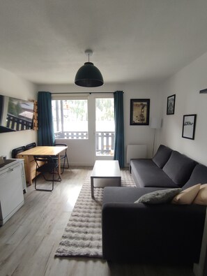 Smart TV - Charmant T2 Plein sud Face aux Montagnes (Tignes)