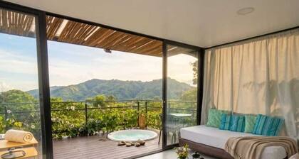 Glamping Ayres.home. Magia Entre las Montañas del eje Cafetero