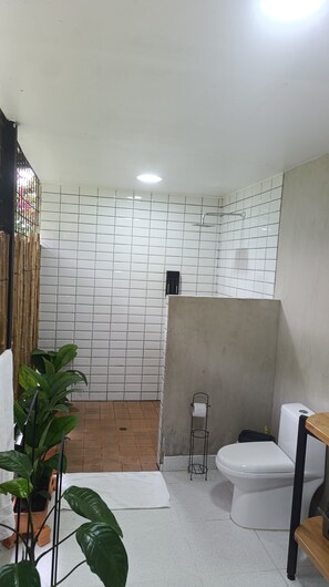 Hair dryer, towels, soap, shampoo - Glamping Ayres.home. Magia Entre las Montañas del eje Cafetero (Risaralda)