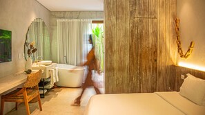 Premium bedding, minibar, in-room safe, desk - Vila Almesca (Porto Seguro)