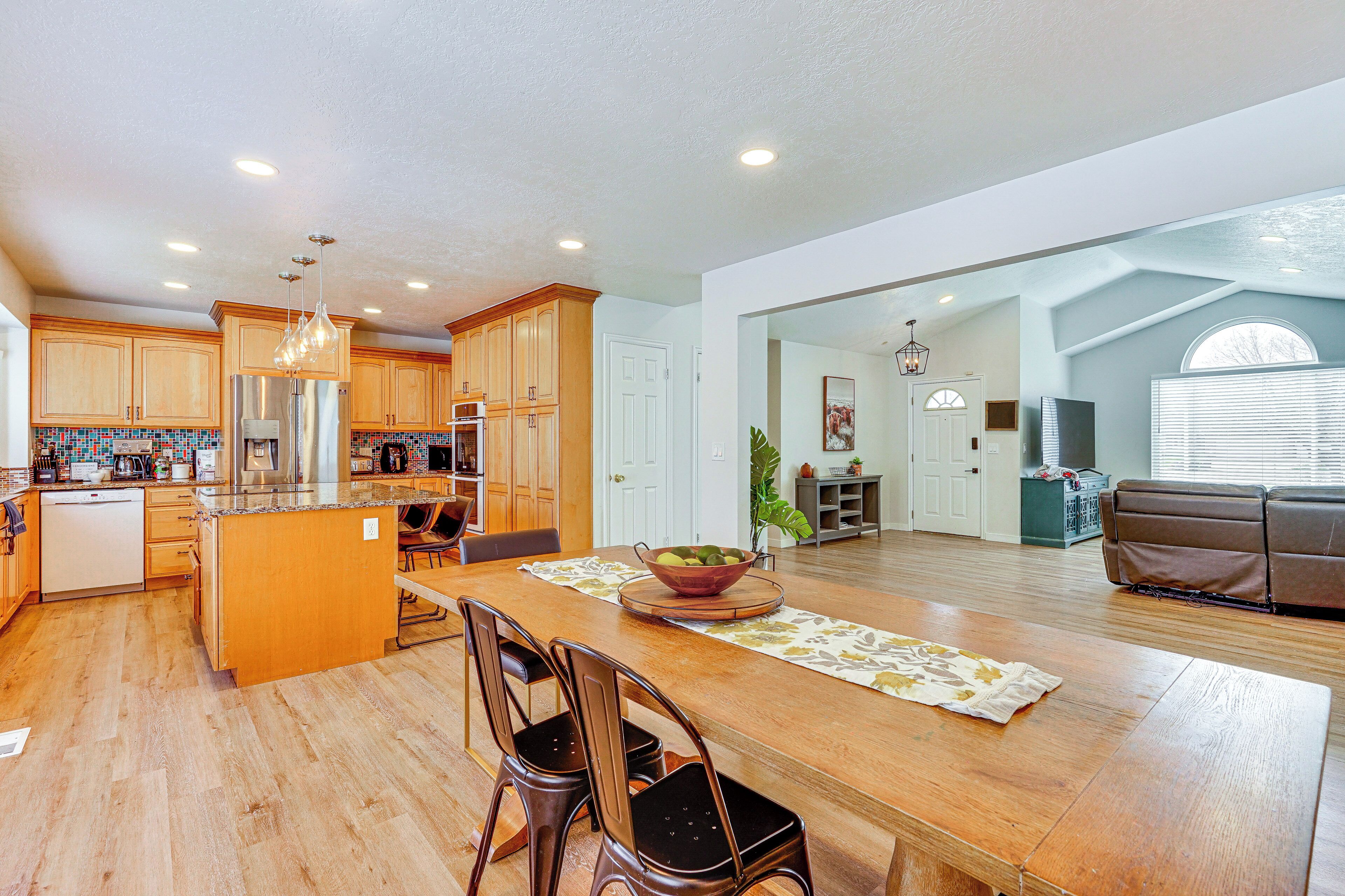 Centerville Home, 12 Mi to Downtown Salt Lake City