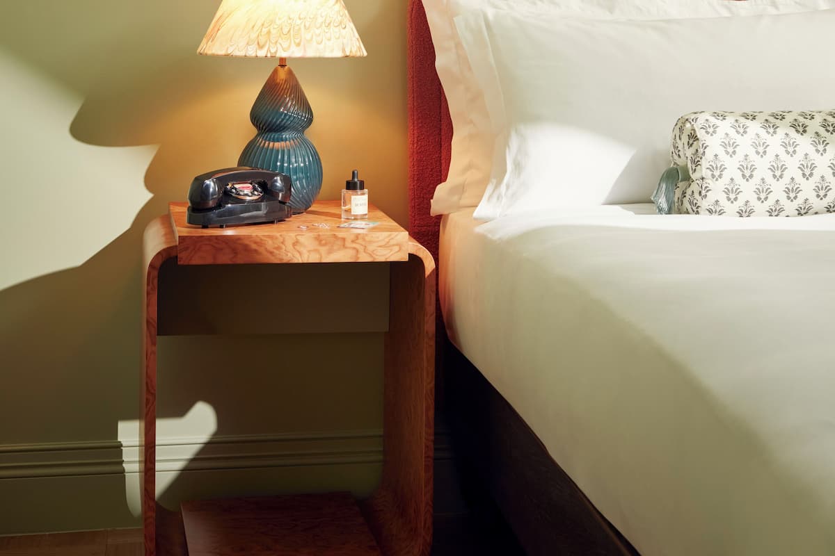 Minibar, in-room safe, iron/ironing board (on request), WiFi (free)