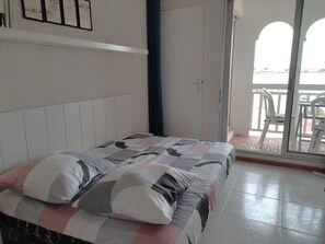 1 chambre, draps fournis