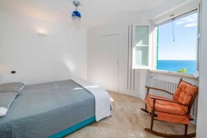 3 bedrooms, WiFi - 3 Bedroom Private vacation home in Varigotti (Varigotti)