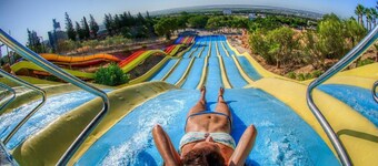 Central & Beachside Apartment in Puerto Real – A/C & WiFi