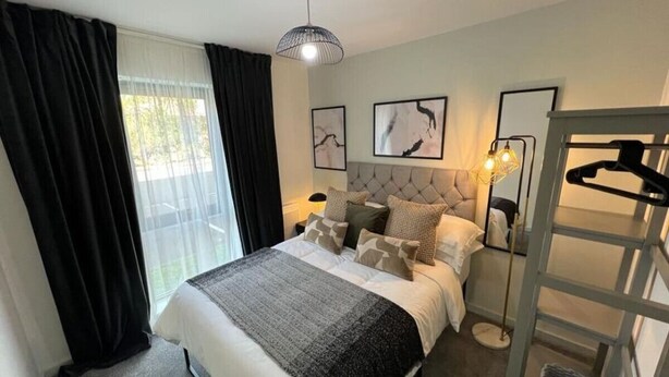 2 bedrooms, iron/ironing board, travel crib, WiFi