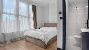 Studio | Free WiFi, bed sheets