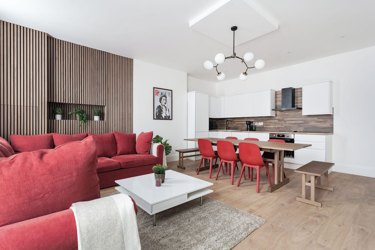 Luxury Apartment, 2 Bedrooms, Air conditioning | Living room
