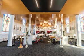 Reception - Le Saint-Crème Alma (Alma)